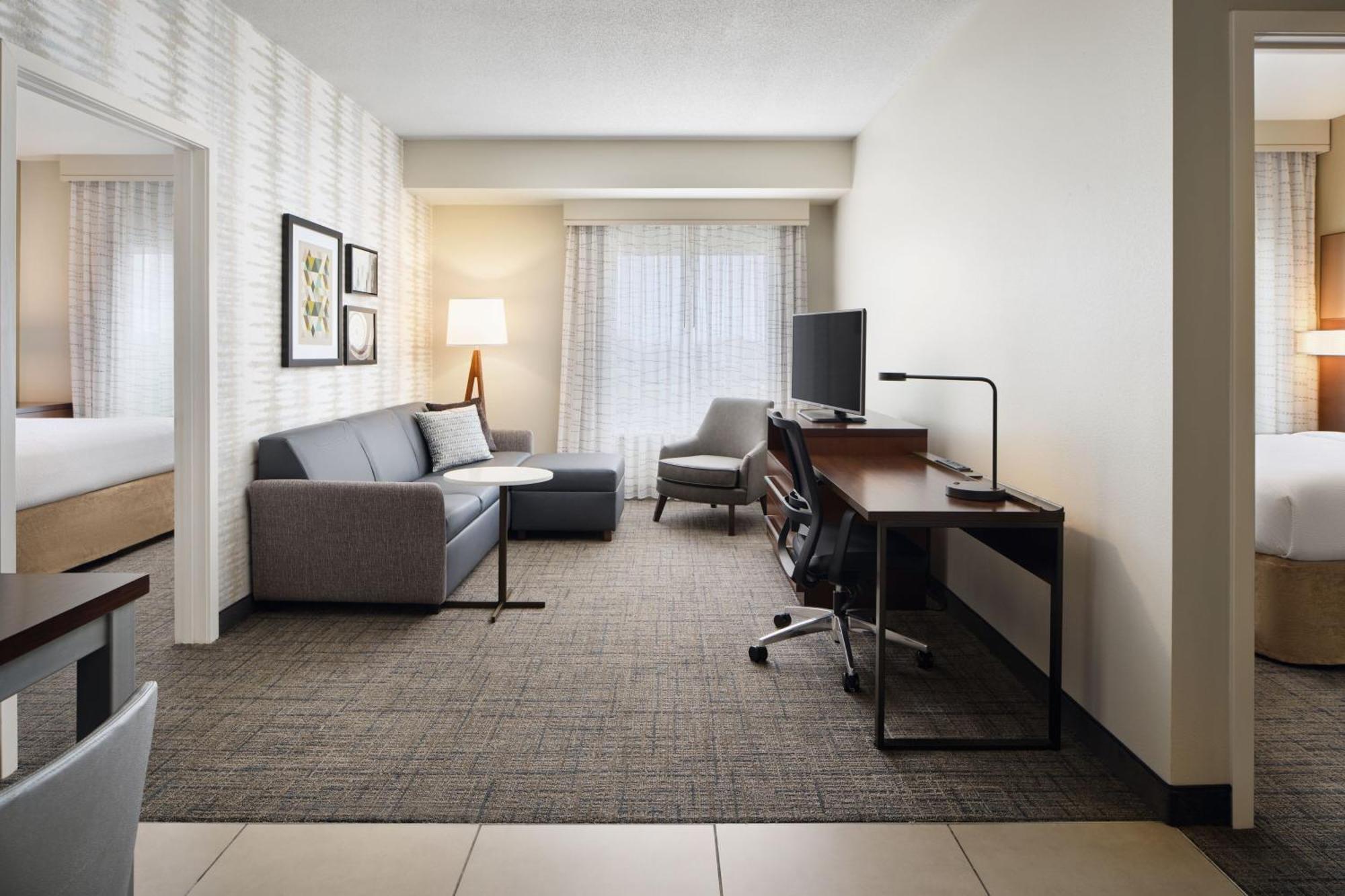 Residence Inn By Marriott Fort Myers At I-75 And Gulf Coast Town Center Estero Buitenkant foto